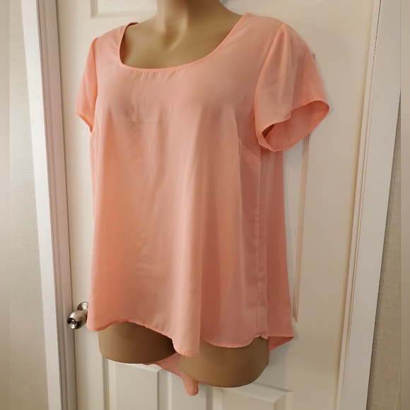 Torrid Hi-Lo Flowing Blouse - Picture 3 of 12